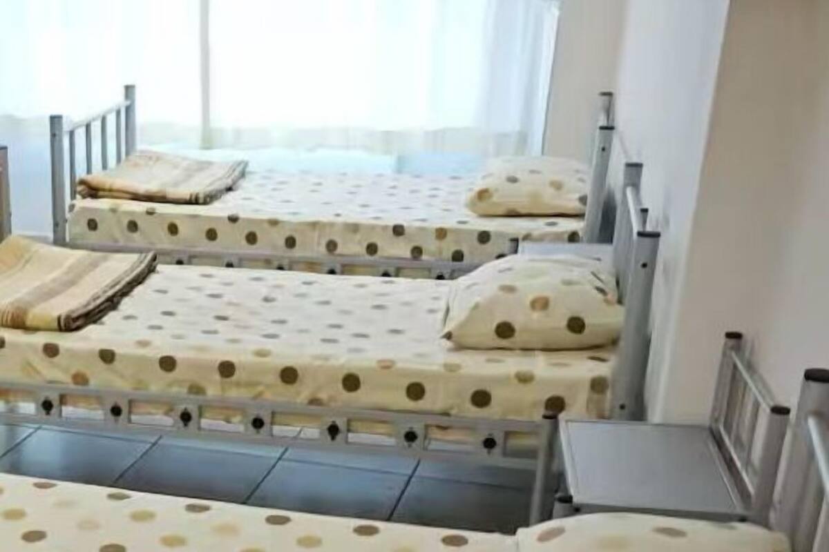 Economy Triple Room