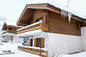 Exterior - CASA-Chalet des Ponts : Évasion au Col Madeleine (Saint-François-Longchamp)