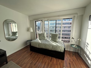 1 bedroom, WiFi, bed sheets