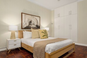 1 Schlafzimmer, Zimmersafe, Bügeleisen/Bügelbrett, Internetzugang