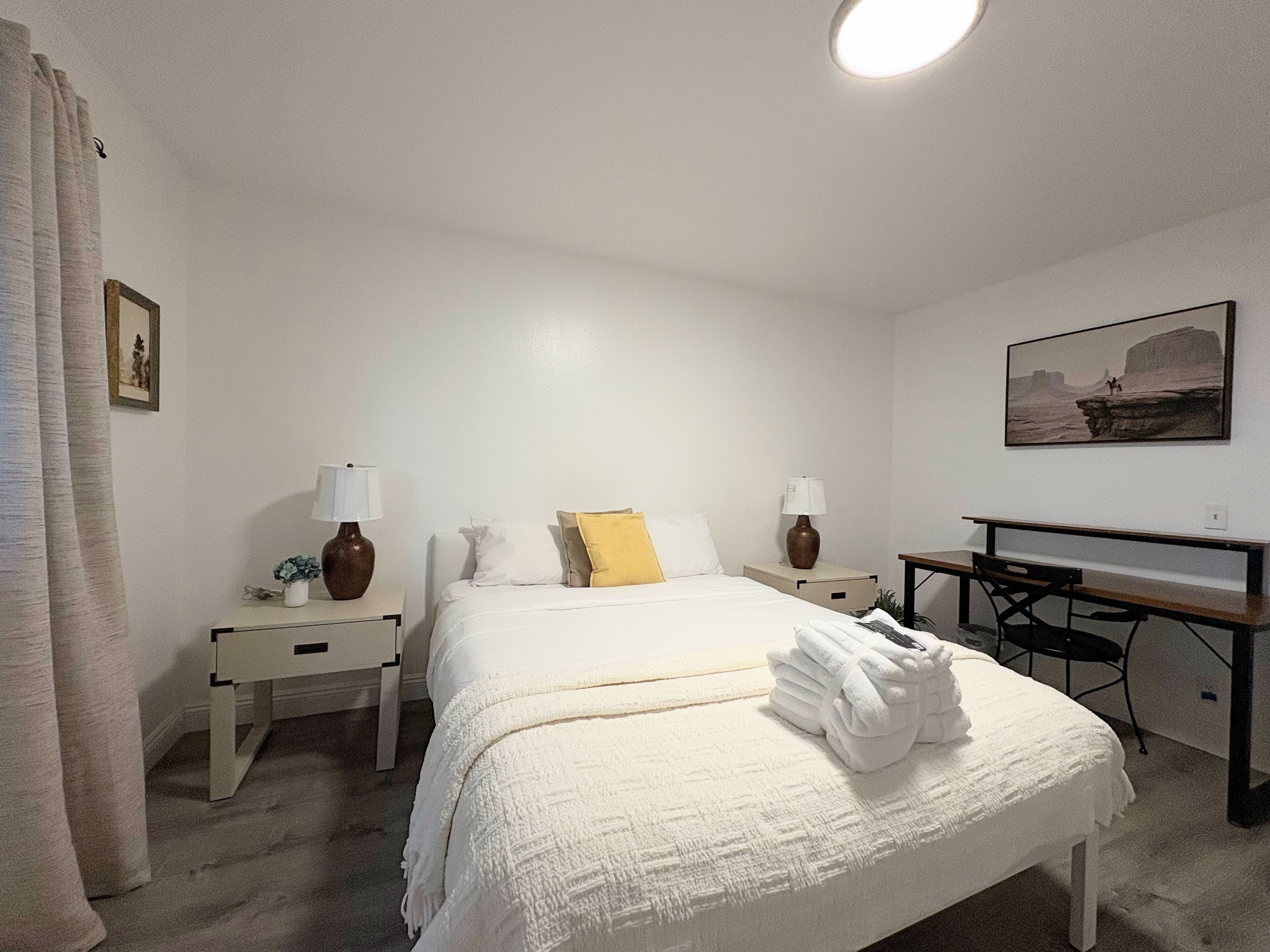 4 soverom, strykejern/-brett, wi-fi og sengetøy