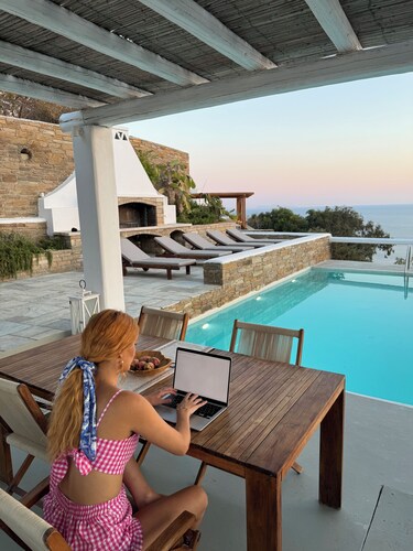 Villa Giulia, Seaview Villa