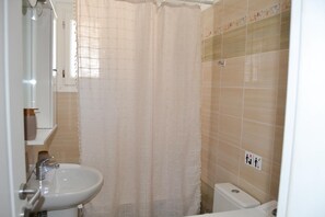 Hair dryer, towels, soap, toilet paper - Villa Giulia, Seaview Villa near Chora (Chora)