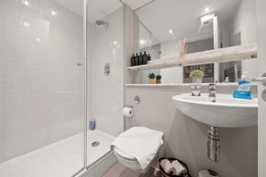 Dusche, Haartrockner