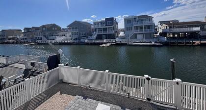 Waterfront Family Retreat with Dock, Kayaks & Beach Passes!