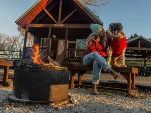 Property grounds - The Boathouse Bungalow • Dale Hollow Lake 1 Minute Away • Free Firewood • Pet-Friendly • (Alpine)