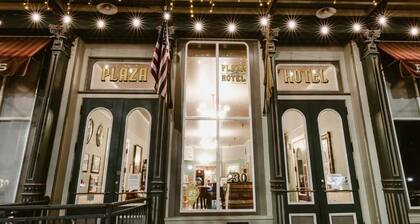 Historic Plaza Hotel