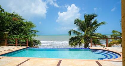 Tranquil 3-bedroom villa on beachfront lot with Pool, Gazebo and Private Beach