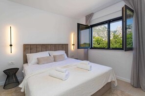 4 soverom, strykejern/-brett, wi-fi (inkludert) og sengetøy