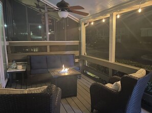 Terrace/patio - Quaint, Cozy, Lakefront Haven w/ Lily Pad, Kayaks, Firepit, and Wrap Around Deck (Montgomery)