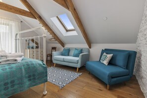 2 chambres, lit parapluie, accès Internet, draps fournis