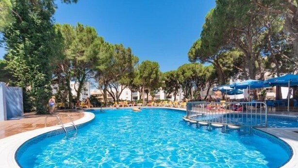 Pool - APCOSTAS Blue Beach two bedrooms (Salou)