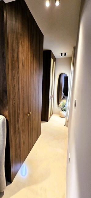 Luxury Double Room, 1 Queen Bed | Minibar, in-room safe, laptop workspace, blackout drapes