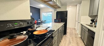 Modern Comfort Easy Access to Bay Area Attractions