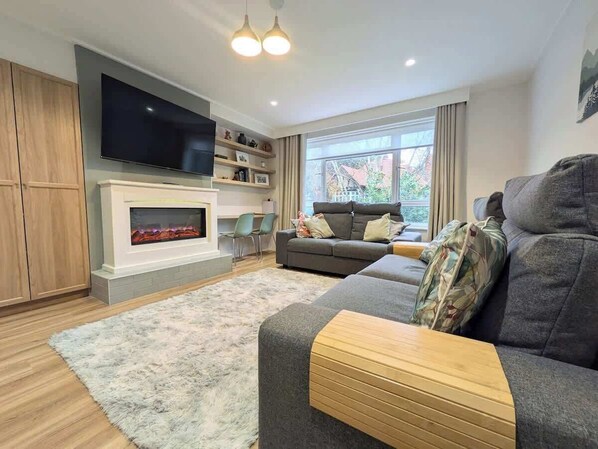 Unclassified image, 1 of 13, button