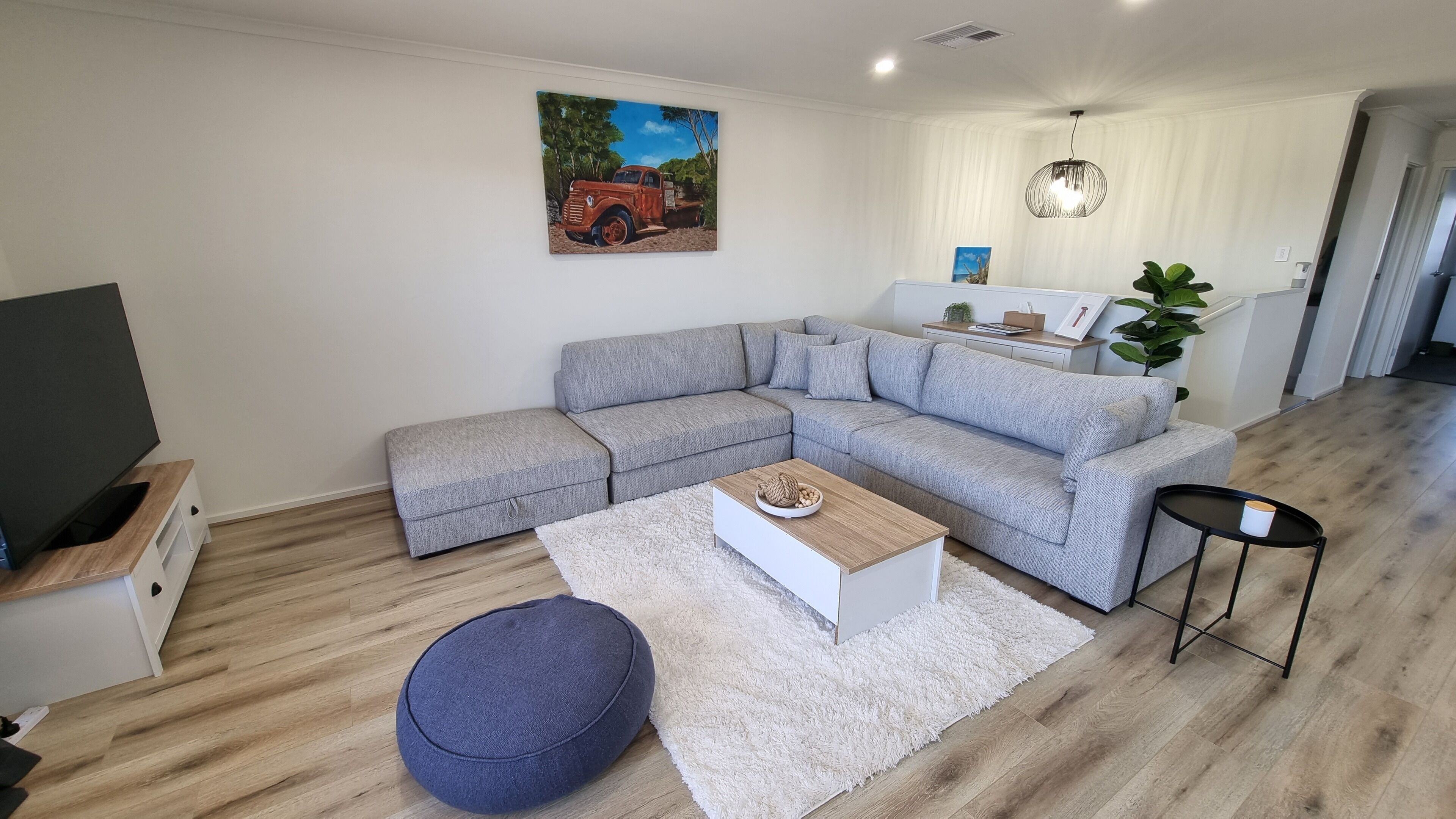 Een smart-tv, videogames en boeken