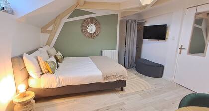 Studio Notre Dame 3 coeur de ville Ă  30 min du parc du Puy du Fou