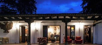 Country house 5 minutes from downtown Patzcuaro with spectacular view of the lake.