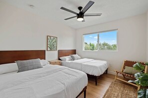 3 bedrooms, desk, iron/ironing board, travel cot