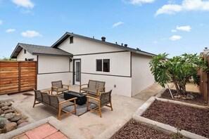 Exterior - SD Designer Bungalow, 9 mi to Coronado Island! (National City)