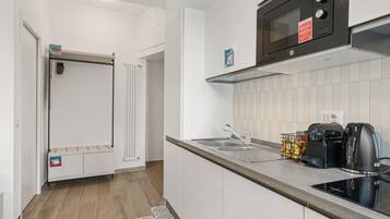 Microonde, forno, piano cottura