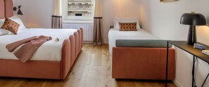 5 Schlafzimmer, Bügeleisen/Bügelbrett, WLAN, Bettwäsche