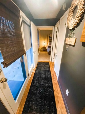 Interior - Cozy Lux Condo at Wintergreen Resort (Roseland)