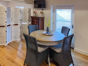 Dining - The Ilkley Loft Suite (Ilkley)