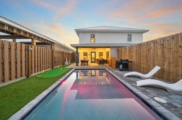 Outdoor pool, a heated pool