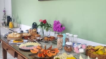 Petit déjeuner buffet compris tous les jours