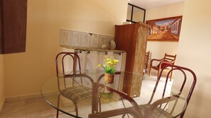 Basic Apartment | Dining - Refúgio Tiradentes (Tiradentes)