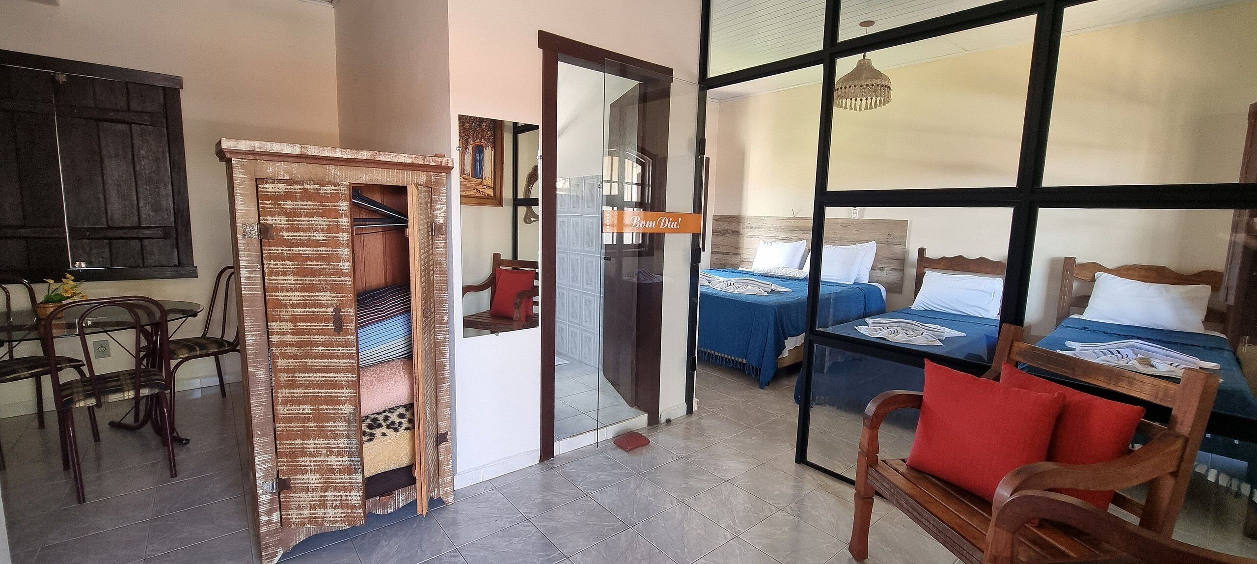 Basic Apartment | Laptop workspace, free WiFi