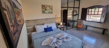 Apartamento básico | Espaço de trabalho para notebook, Wi-Fi de cortesia