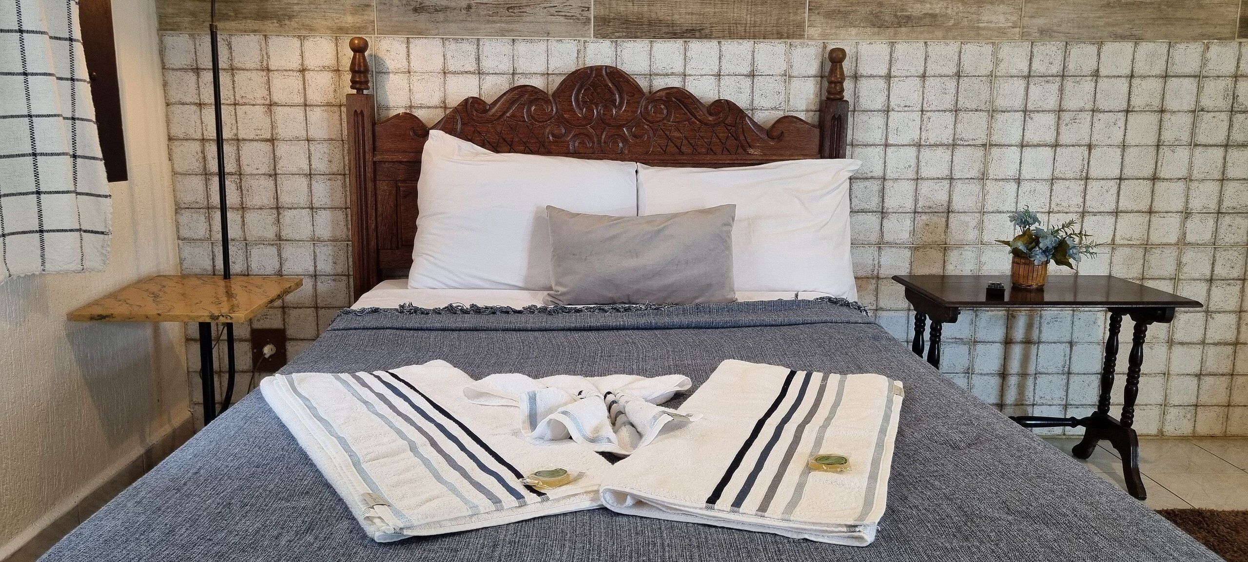 Basic Apartment | Laptop workspace, free WiFi