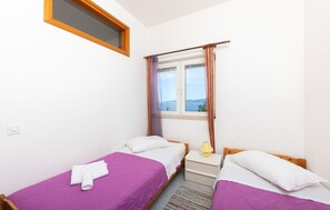 1 slaapkamer, reisbedje, gratis wifi, beddengoed