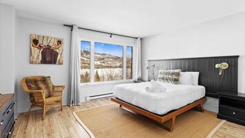 2 dormitorios, escritorio, tabla de planchar con plancha y wifi gratis