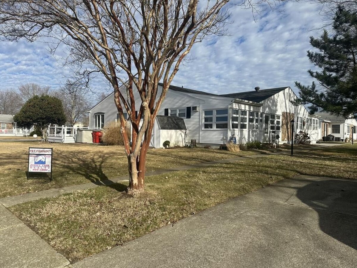 Charming Pet Friendly Quad - Village Green