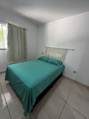 4 chambres, accès au Wi-Fi (inclus), literie fournie