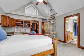 9 عدّة غرف نوم ومكتب وواي فاي مجانًا وملاءات أسرّة