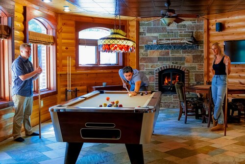 Gray Lake Villa | Sleeps 22 · Theater · Sauna · Lake