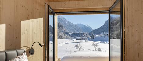 House | 4 bedrooms, soundproofing