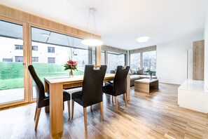 Apartment - Gartenappartement de Luxe (Brand)