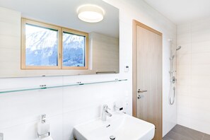2 bedrooms - Gartenappartement de Luxe (Brand)