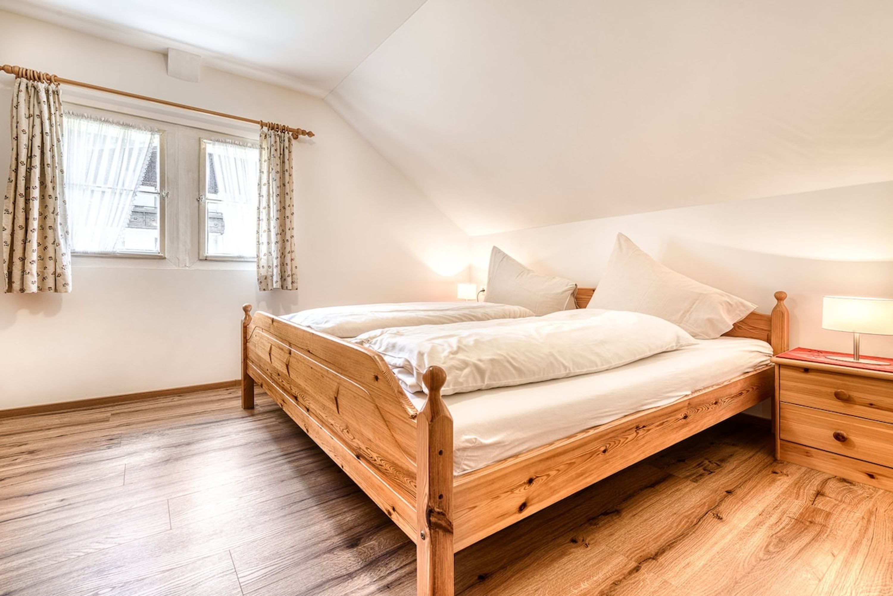 Rumah | 4 kamar tidur