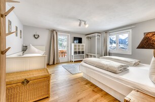 Talo | 7 makuuhuonetta