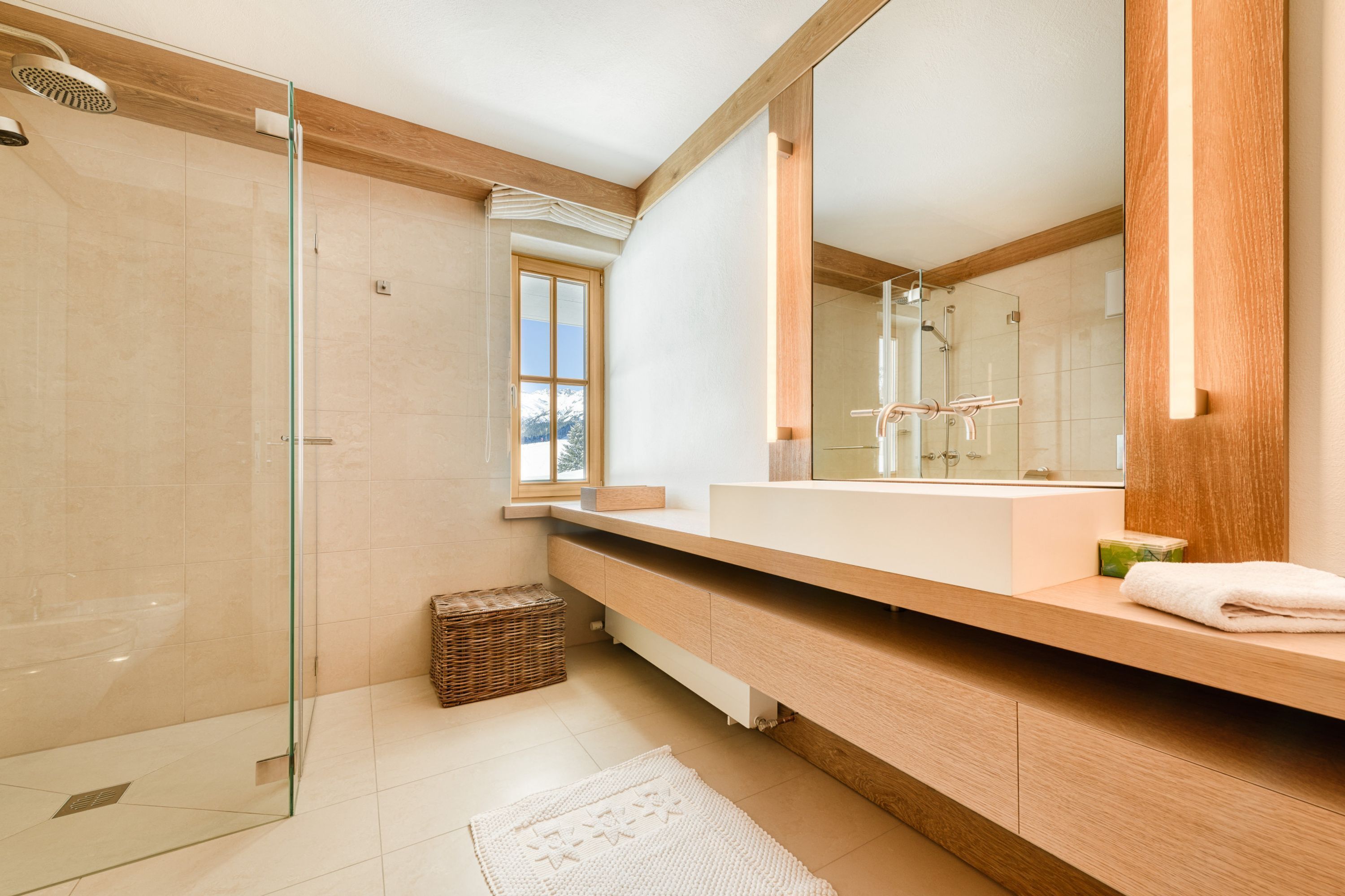 Ferienhaus | 4 Schlafzimmer, Schreibtisch