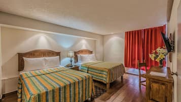 Deluxe Quadruple Room | In-room safe, free WiFi