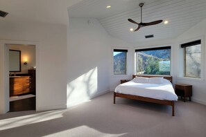 2 Schlafzimmer, Schreibtisch, kostenloses WLAN, Bettwäsche