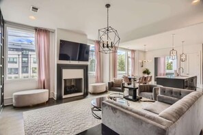 TV, fireplace, offices