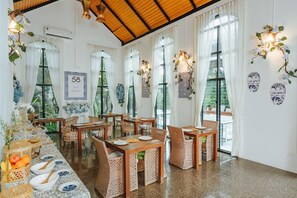 Restaurant - 58 Pool Villa (Si Sunthon)